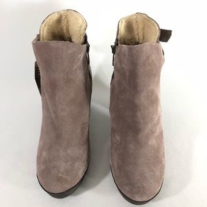 bearpaw solstice ankle boot